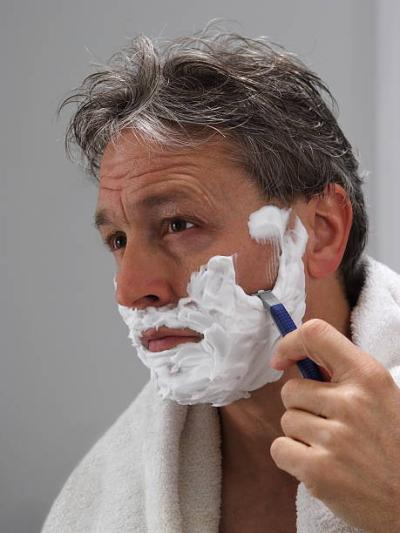 Does shaving boost men's hair growth?